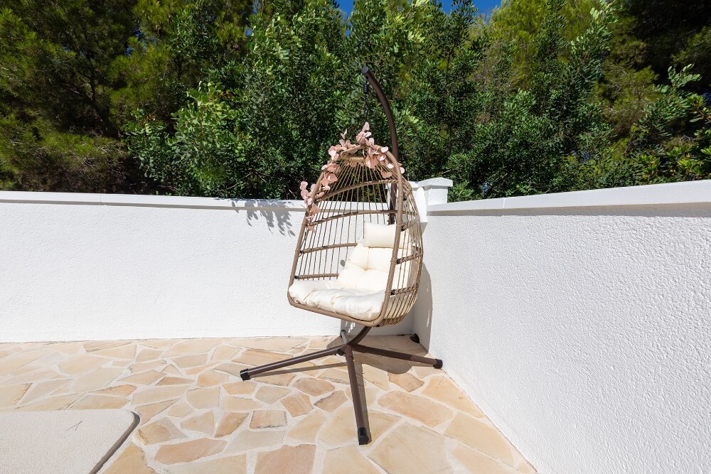 Zen Villa Moraira rental holiday home - rocking chair (19)